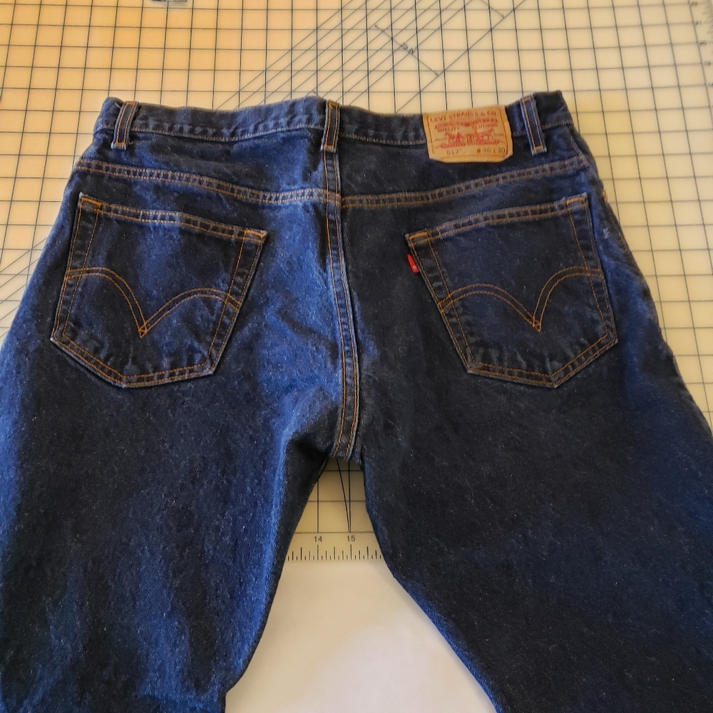 Levi's 517 bootcut Jean's 36 (35 fit) X 30